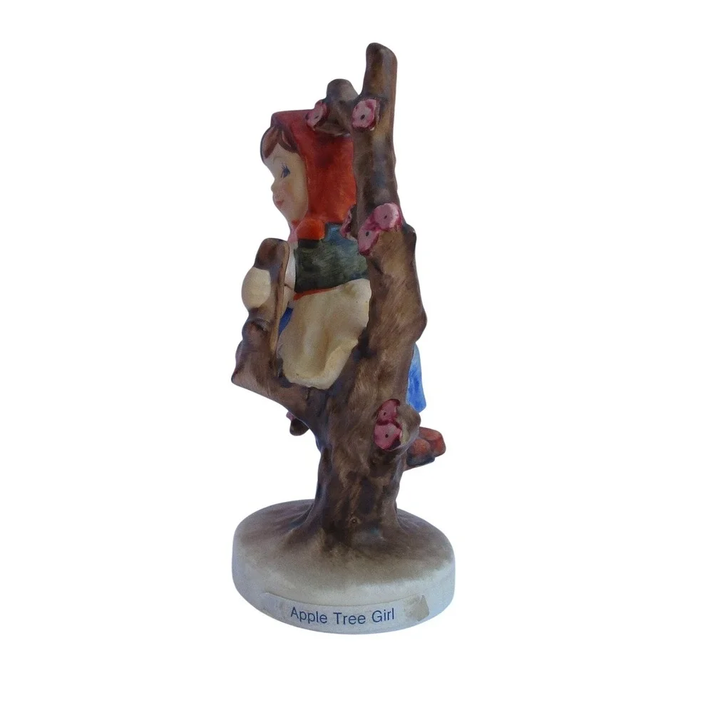 Hummel Goebel figurine Apple Tree Girl #141 1979-90 Mothers Day gift collectible